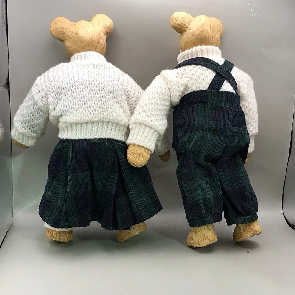 The Unbranded Brand vintage tender